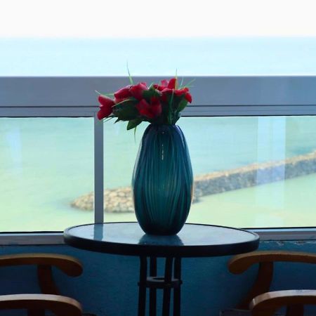 Mermaid Beach Hotel Llc Аджман Экстерьер фото