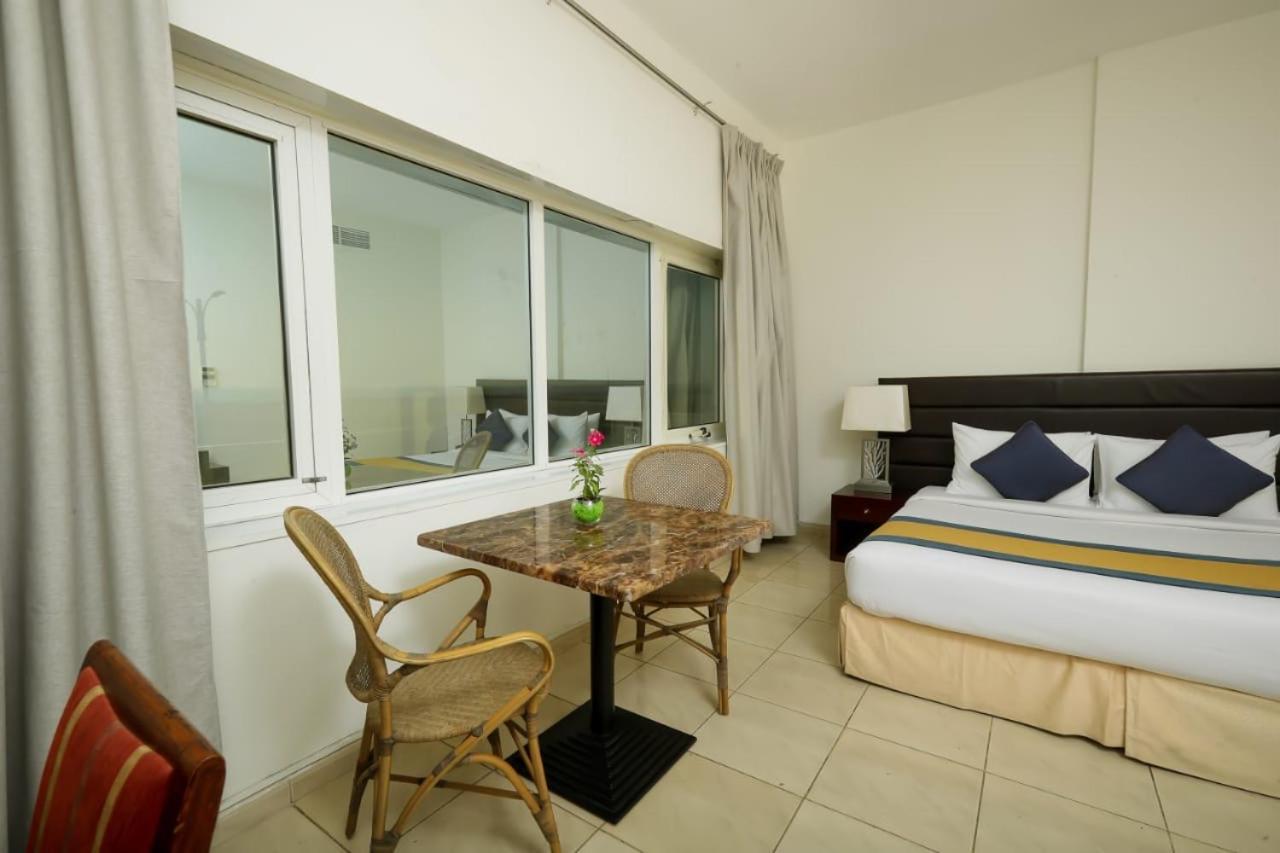 Mermaid Beach Hotel Llc Аджман Экстерьер фото